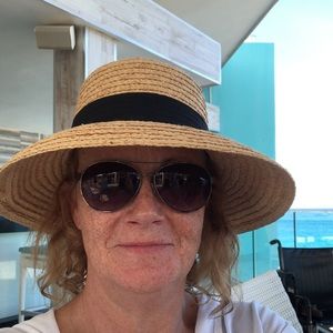 Meet your Posher, Nancy